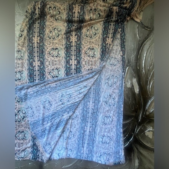 LUSH Boho Indie Print Pattern Empire Long Maxi Dress W Side Leg Slit-Size Large - Picture 6 of 16